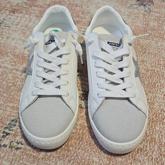 Vintage Havana White and Silver Sneakers - Picture 2 of 10